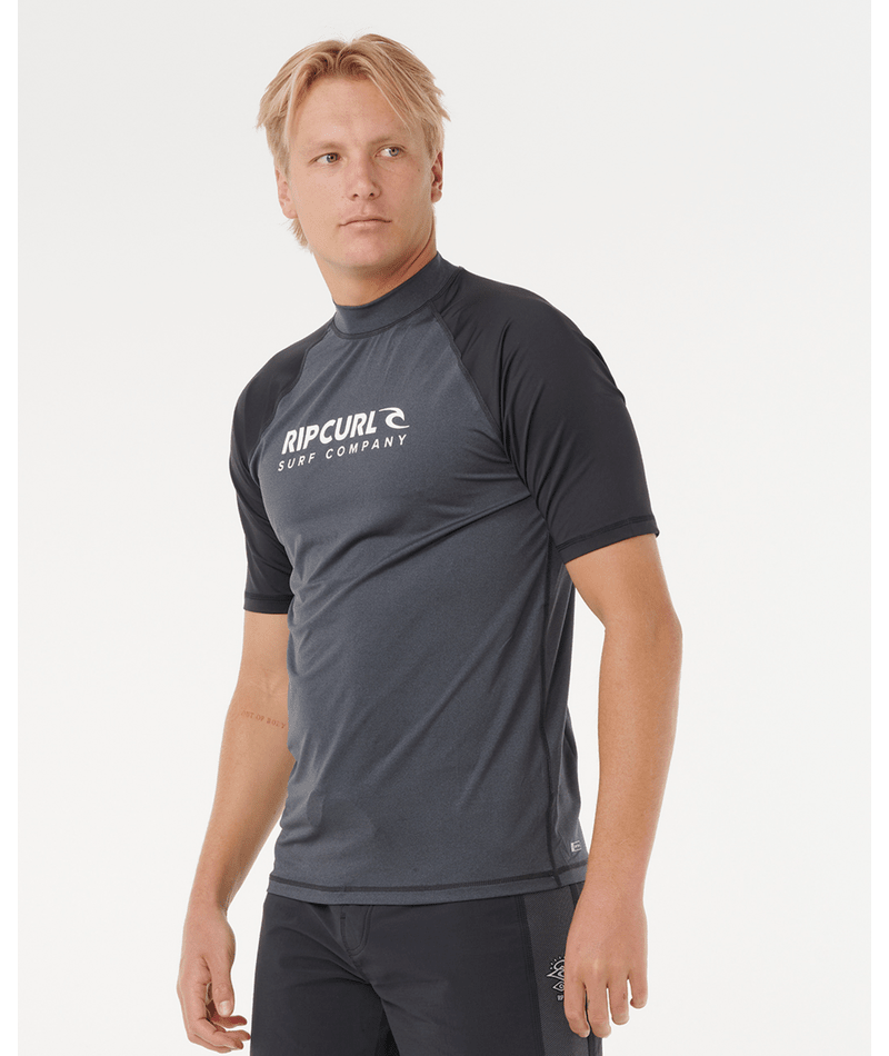 Rip Curl Shock Upf S/S in BLACK MARLE