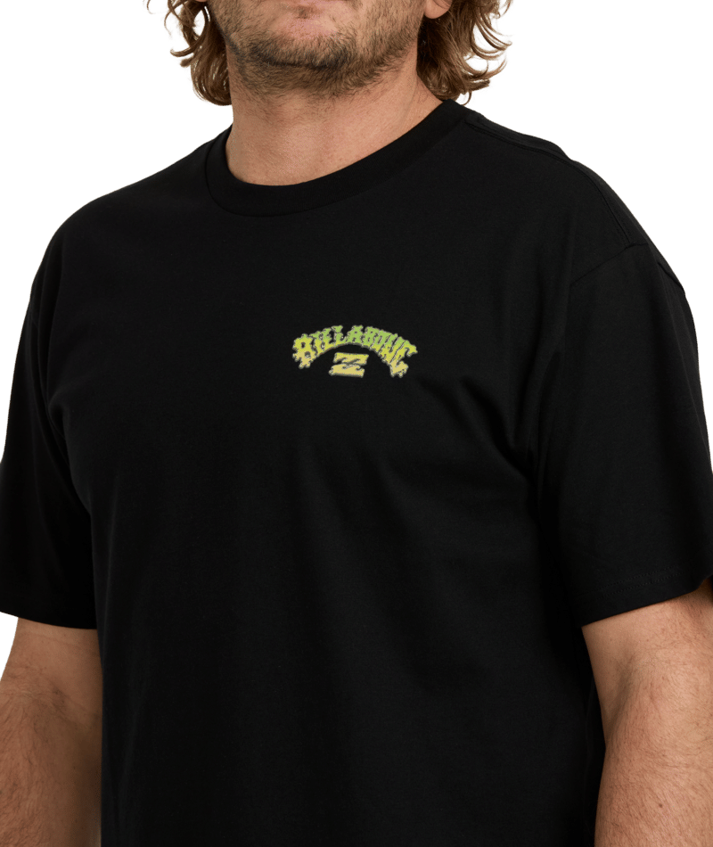 Billabong Wax Arch Regular Ss in BLACK