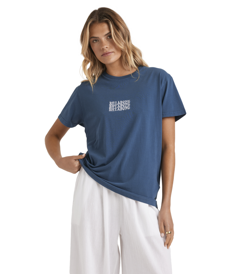 Billabong Surf High Tee in NAVY