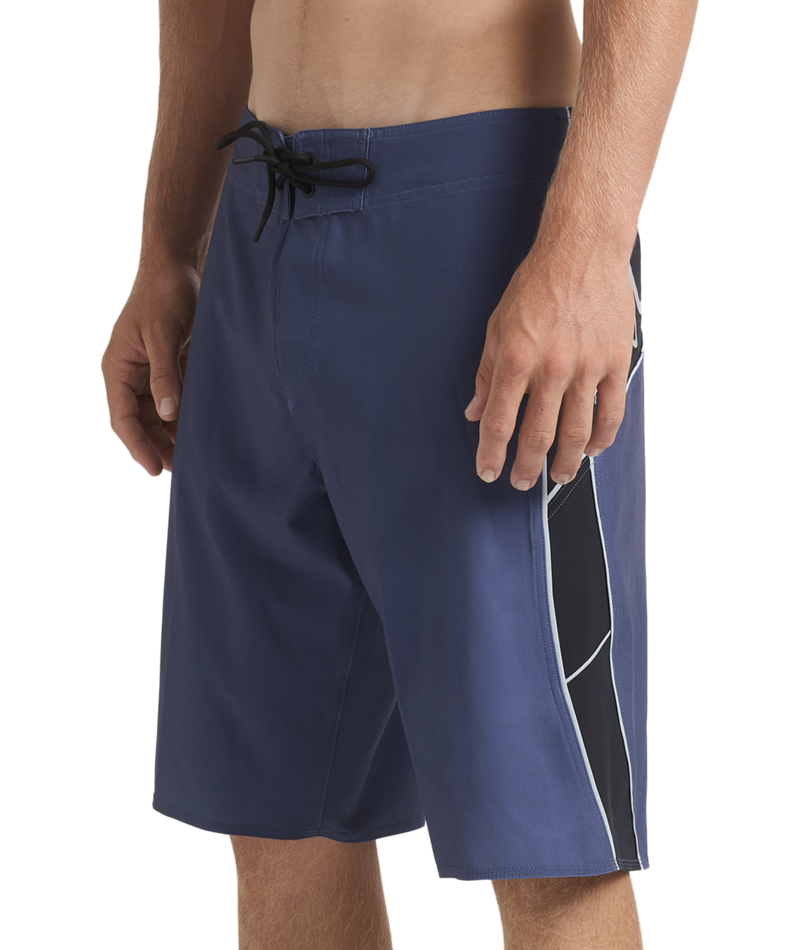 Quiksilver Nomad Boardshort 21 in VINTAGE INDIGO
