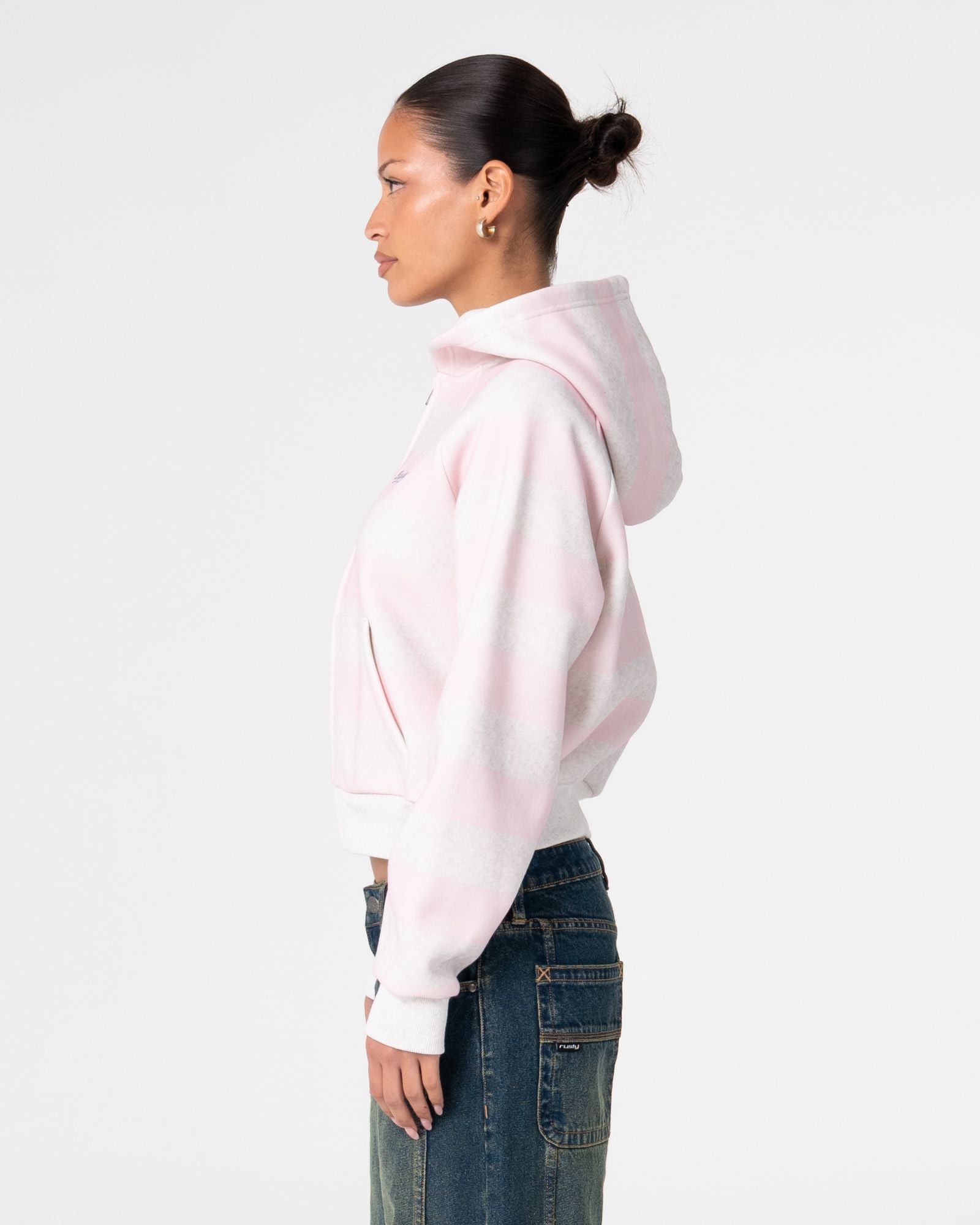 Rusty G6 CROPPED ZIP THROUGH HOODED FLEECE in ECRU MARLE / PINK