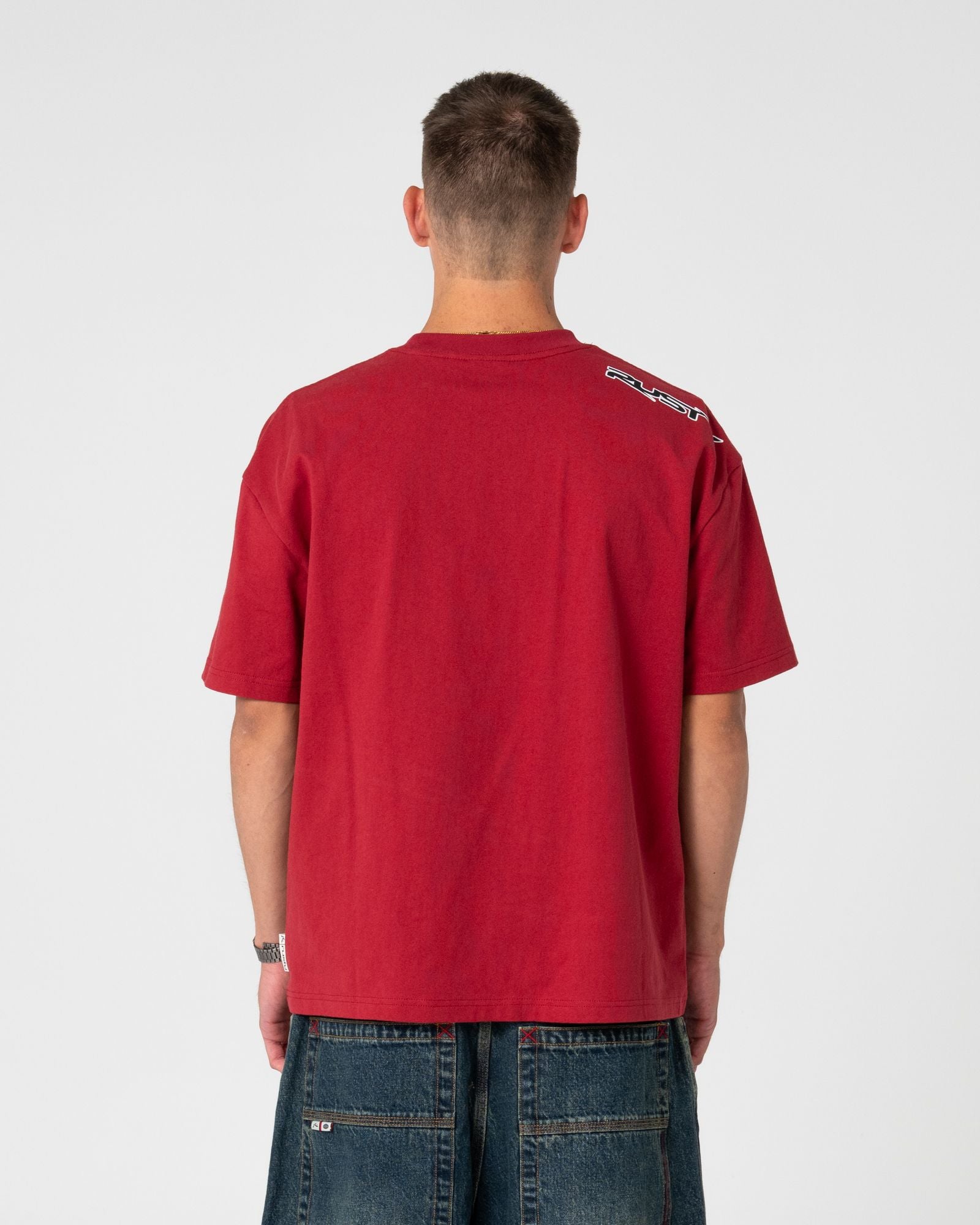 Rusty Razor Graphic Tee in VINTAGE RED