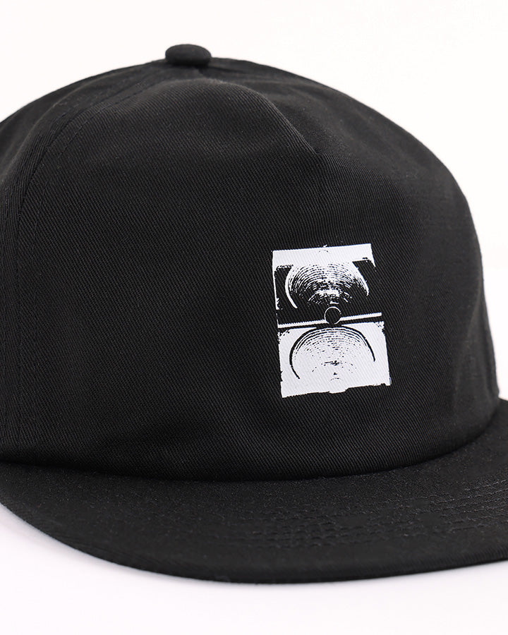 Former CRUX CAP // BLACK in BLACK