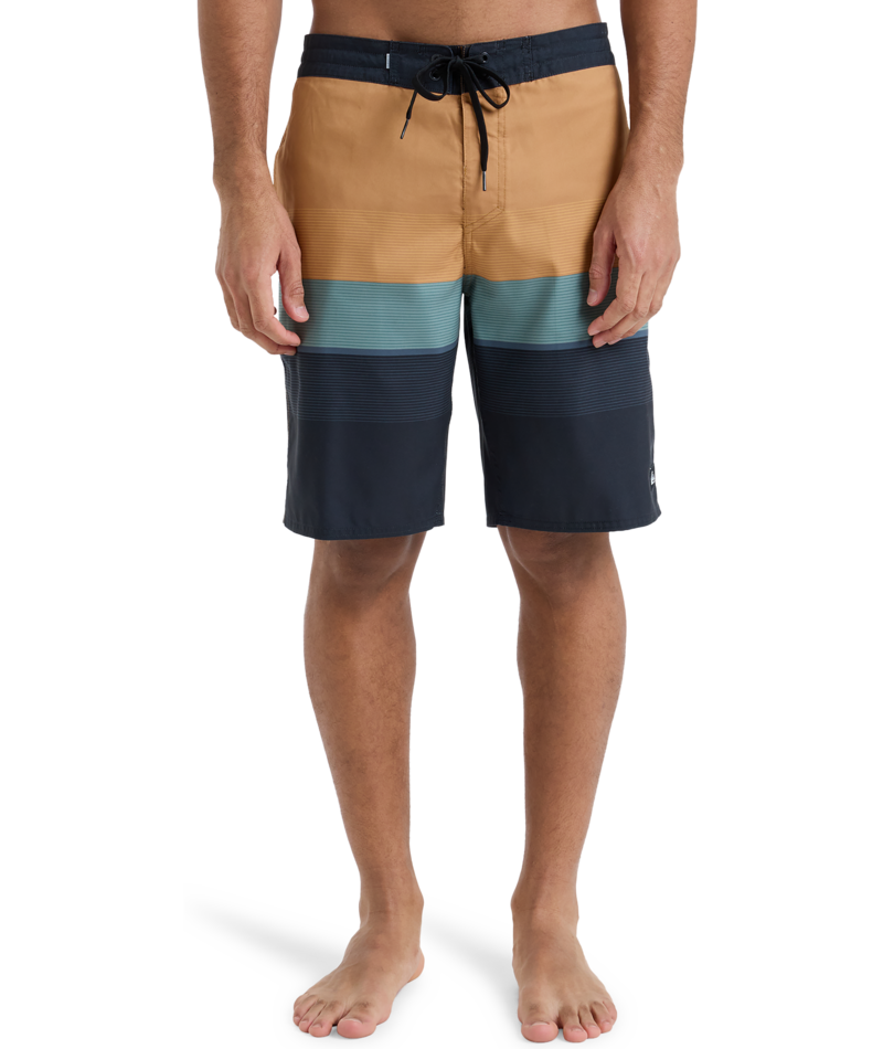 Quiksilver Everyday Padang Beachshort 20 in ALMOND STEP STRIPE