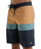 Quiksilver Everyday Padang Beachshort 20 in ALMOND STEP STRIPE