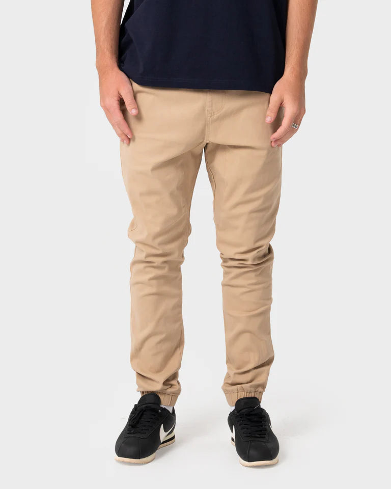 Rusty Hook Out Elastic Pant