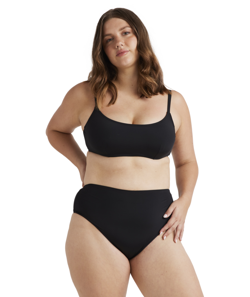 Billabong Sol Searcher Mia Dd Bralette in BLACK PEBBLE
