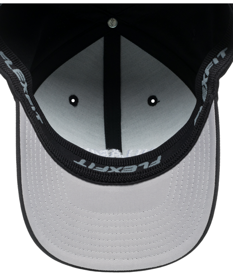 Billabong Arch Flexfit Cap in BLACK