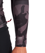 Billabong Strike Mission Hooded Rashie in BLACK CAMO