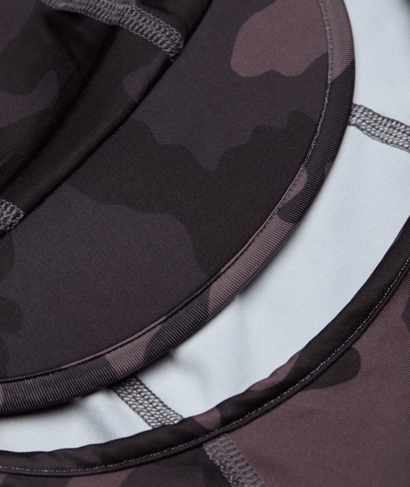 Billabong Strike Mission Hooded Rashie in BLACK CAMO