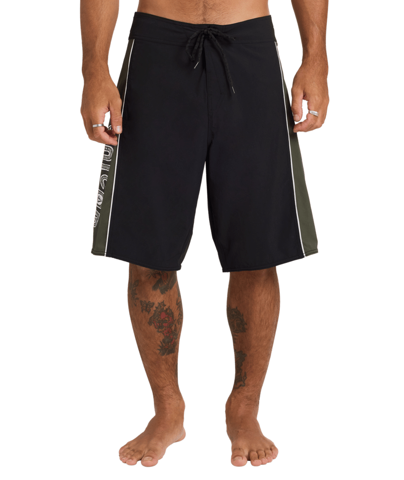 Volcom Sidelines Lib in BLACK