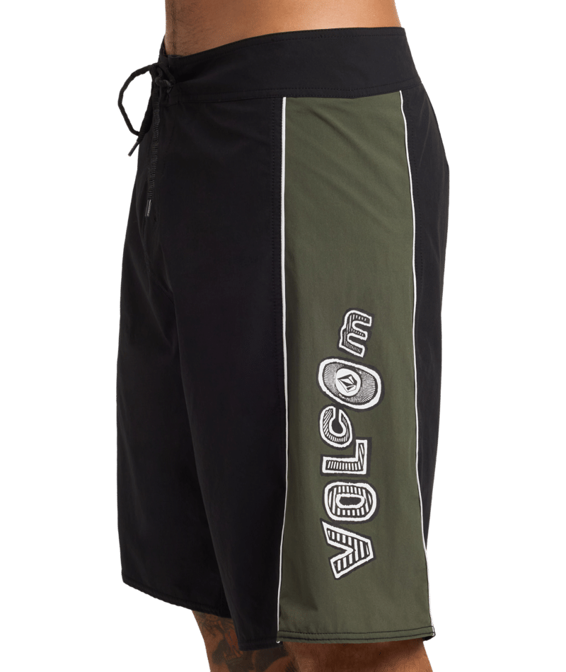 Volcom Sidelines Lib in BLACK