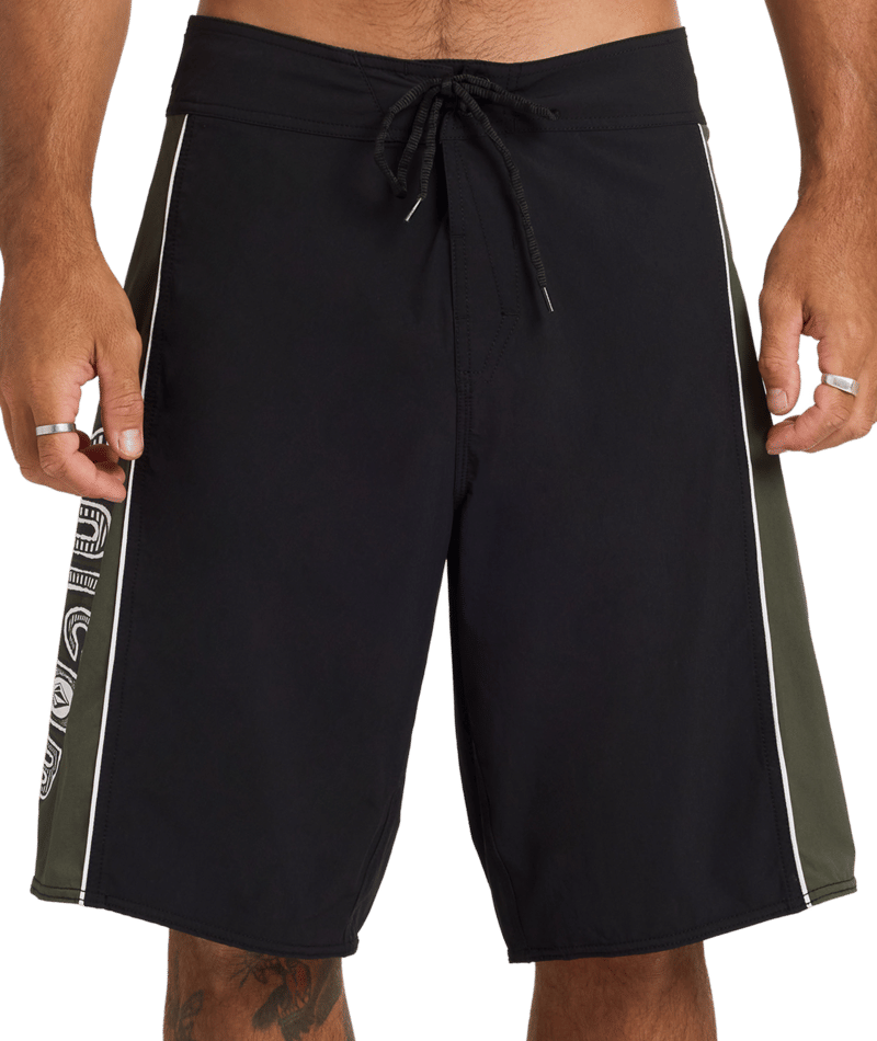 Volcom Sidelines Lib in BLACK