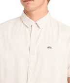 Quiksilver Classic Stretch Shirt Ss in BONE WHITE