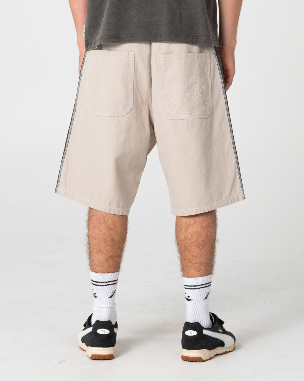 Rusty Lock Em 24" Baggy Short in STONE