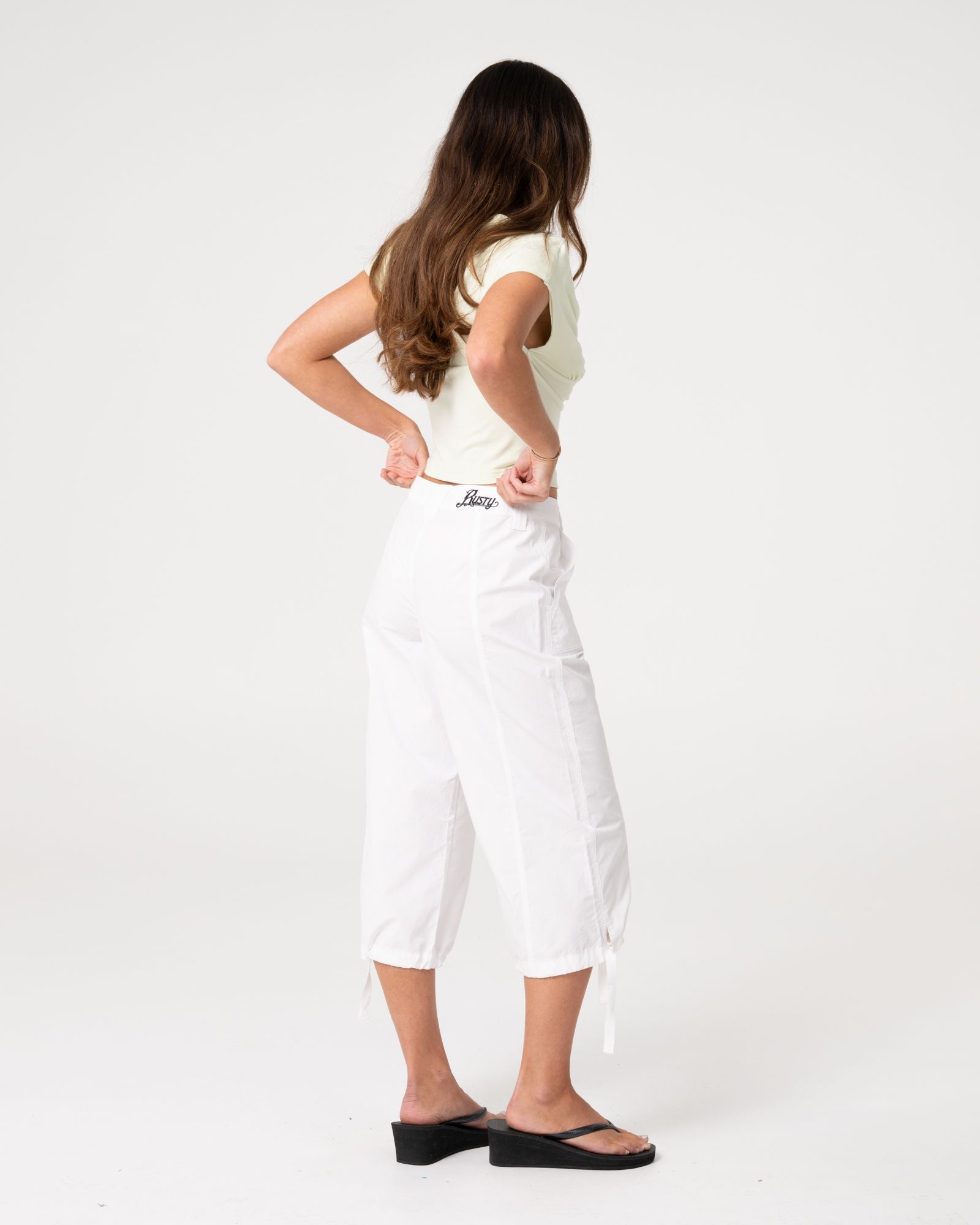 Rusty Cameron Low Rise Relaxed Capri Pant in WHITE