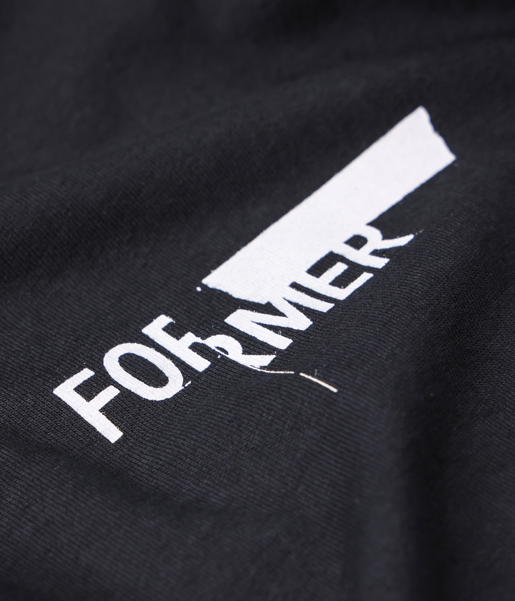 Former Levitate Boxy T-Shirt in FADED BLACK