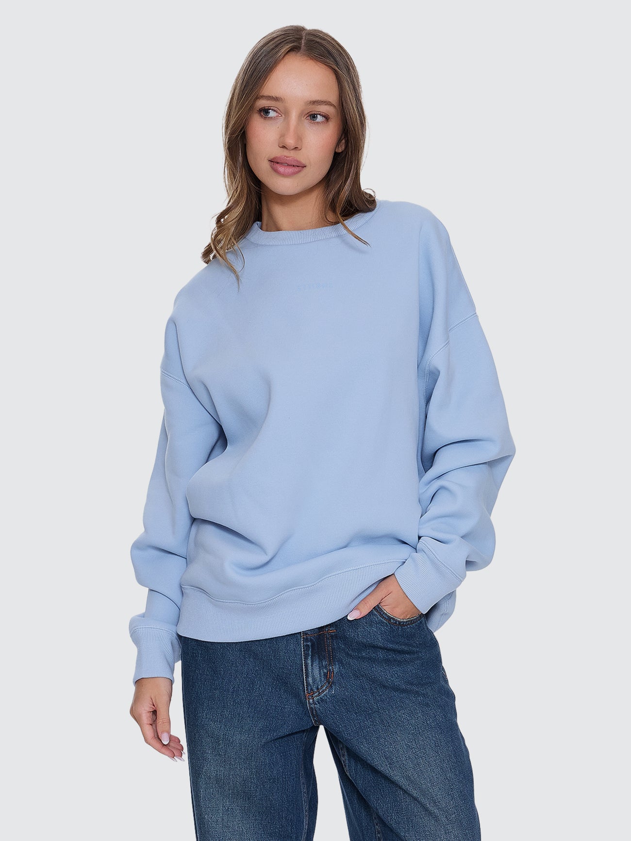 Thrills Co Minimal Thrills Slouch Crew - Placid Blue in Placid Blue
