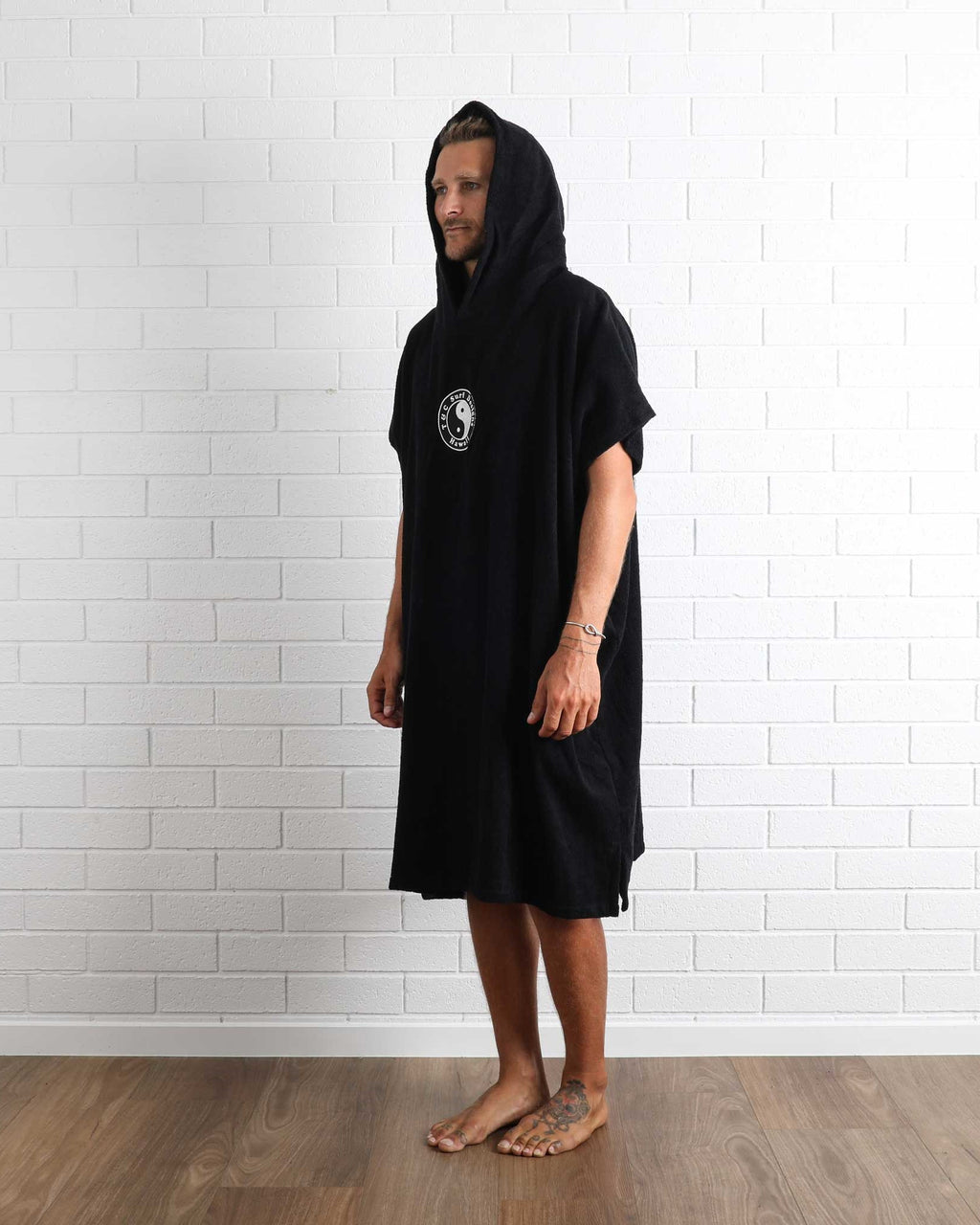 Town & Country Surf Designs Og Cf Hooded Towel in Black