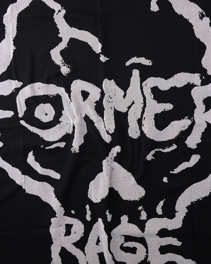 Former Skullz Throw Blanket in BLACK